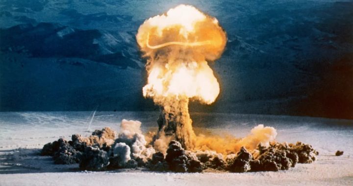 nuclear-explosion-2