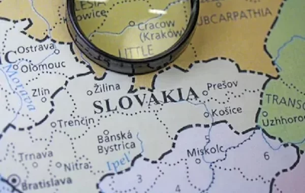 slovakia-map-magnifier