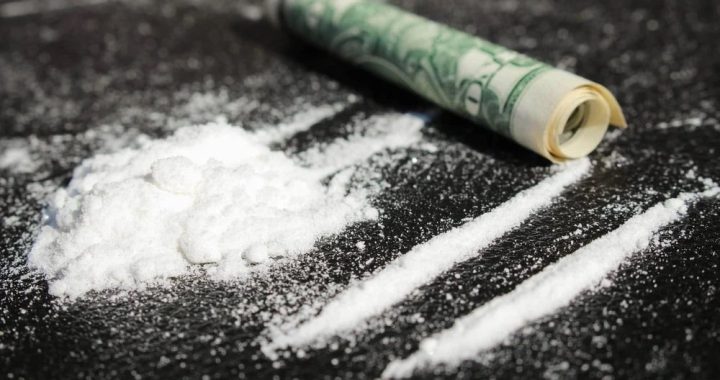 cocaine-money-narcotics