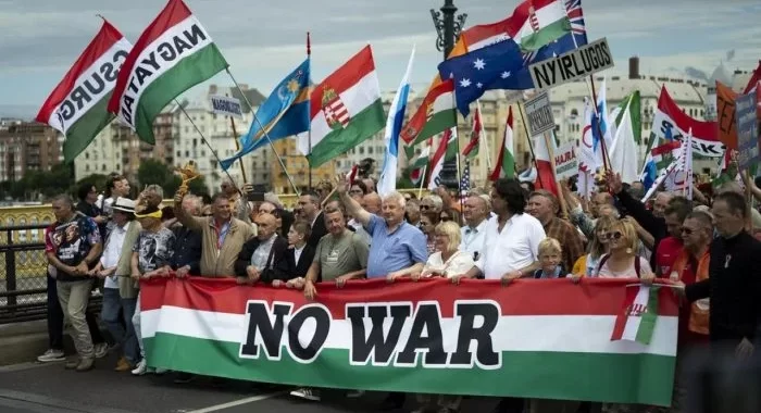 BudapestNoWar