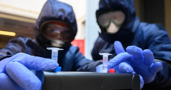 lab experimenty
