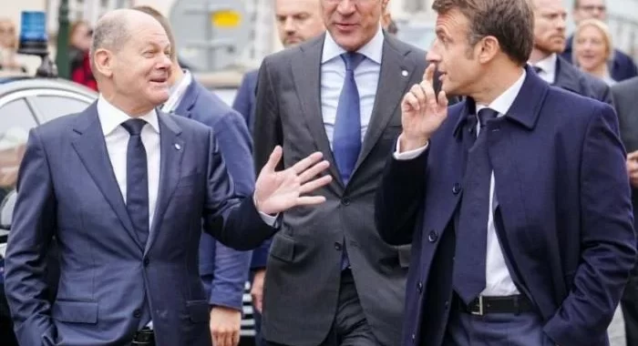 SCHOLZ-MACRON